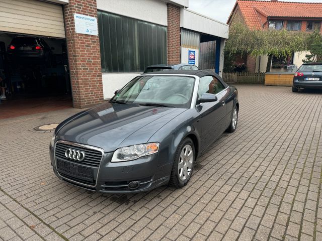 Audi A4 Cabriolet 1.8 T Xenon*Navi*Alcantara*MuFu*Shz