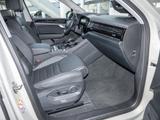 Volkswagen Touareg 3.0 V6 TDI 4M Luftfederung Kamera AHK - Volkswagen Touareg in Rostock