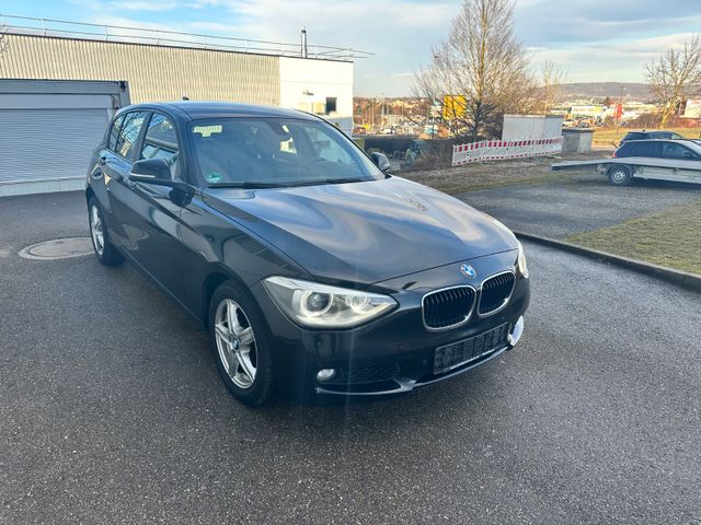 BMW 120d  1 Lim. NAVI/LEDER/AUTOMATIK/USW