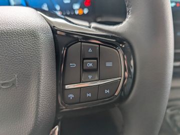 Ford Tourneo Custom Tit. 2.0 L1 NEUES MODELL