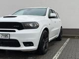 Dodge Durango SRT - weiße Dodge Durango