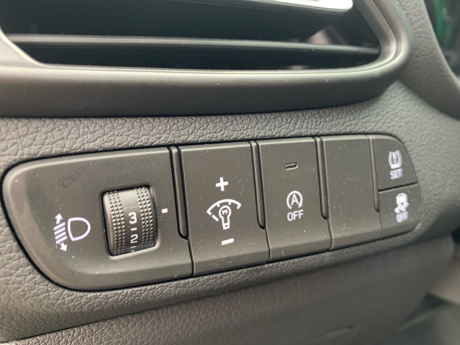 Fahrzeugabbildung Hyundai i30 Kombi 1.0 T-GDI 7-DCT Trend Mild-Hybrid Navi