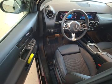 Mercedes GLA 200 - 12