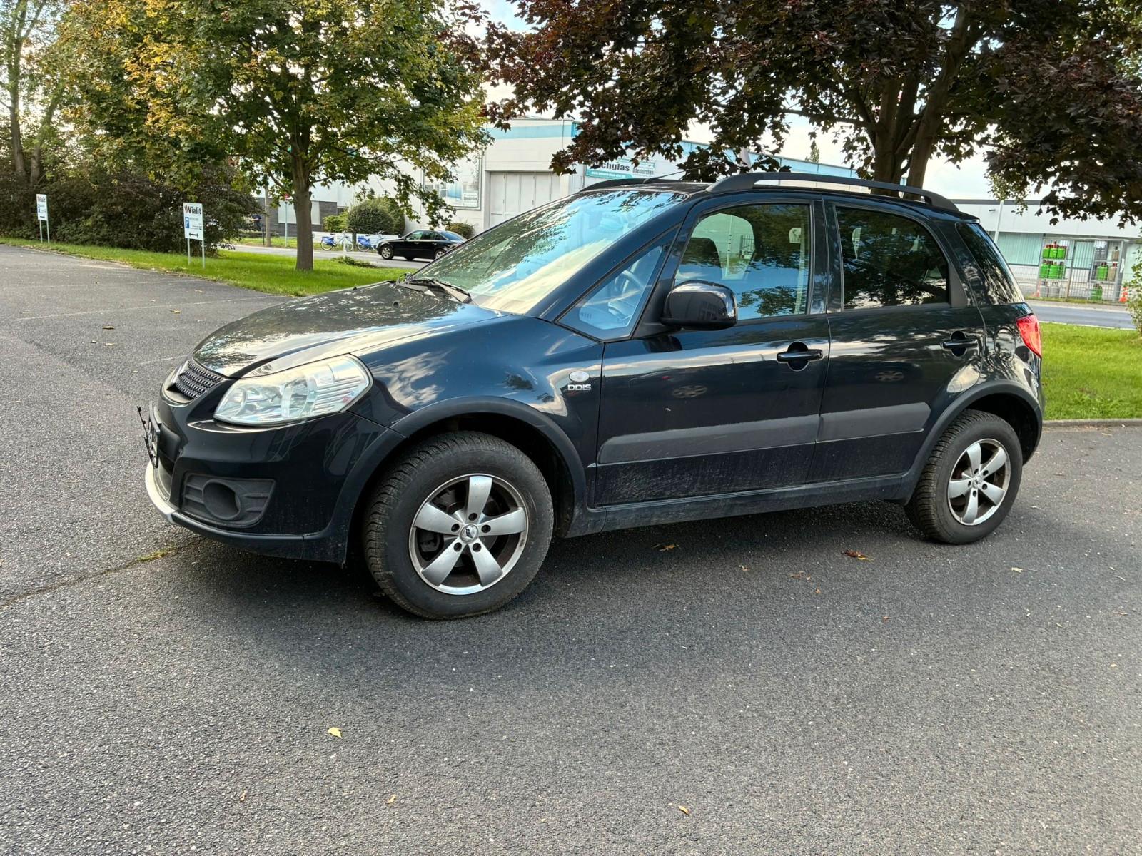 Suzuki SX4 Club