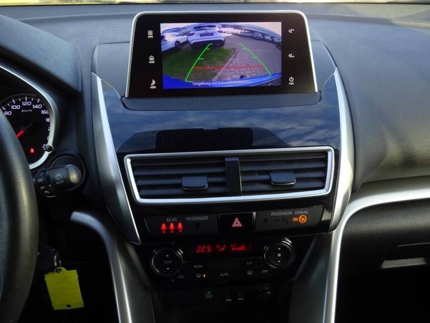 Fahrzeugabbildung Mitsubishi Eclipse Cross 1.5 T-MIVEC Spirit  AHK