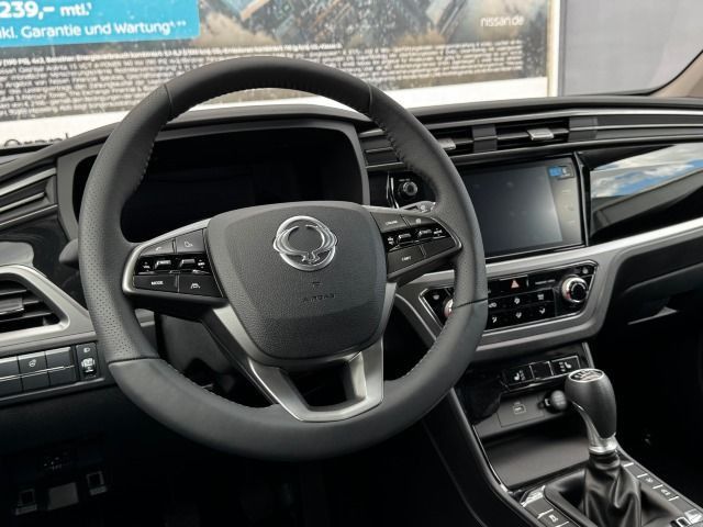 Fahrzeugabbildung KGM Korando 1.5 Nomad 6MT*Navi*17`Alu*PDC*SH