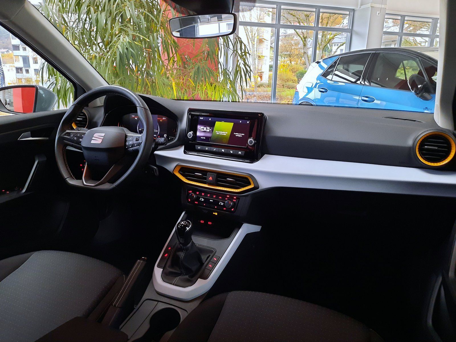 Fahrzeugabbildung SEAT Arona Style TSI *Cam*LED*PDC*Sitzhzg*FullLink*