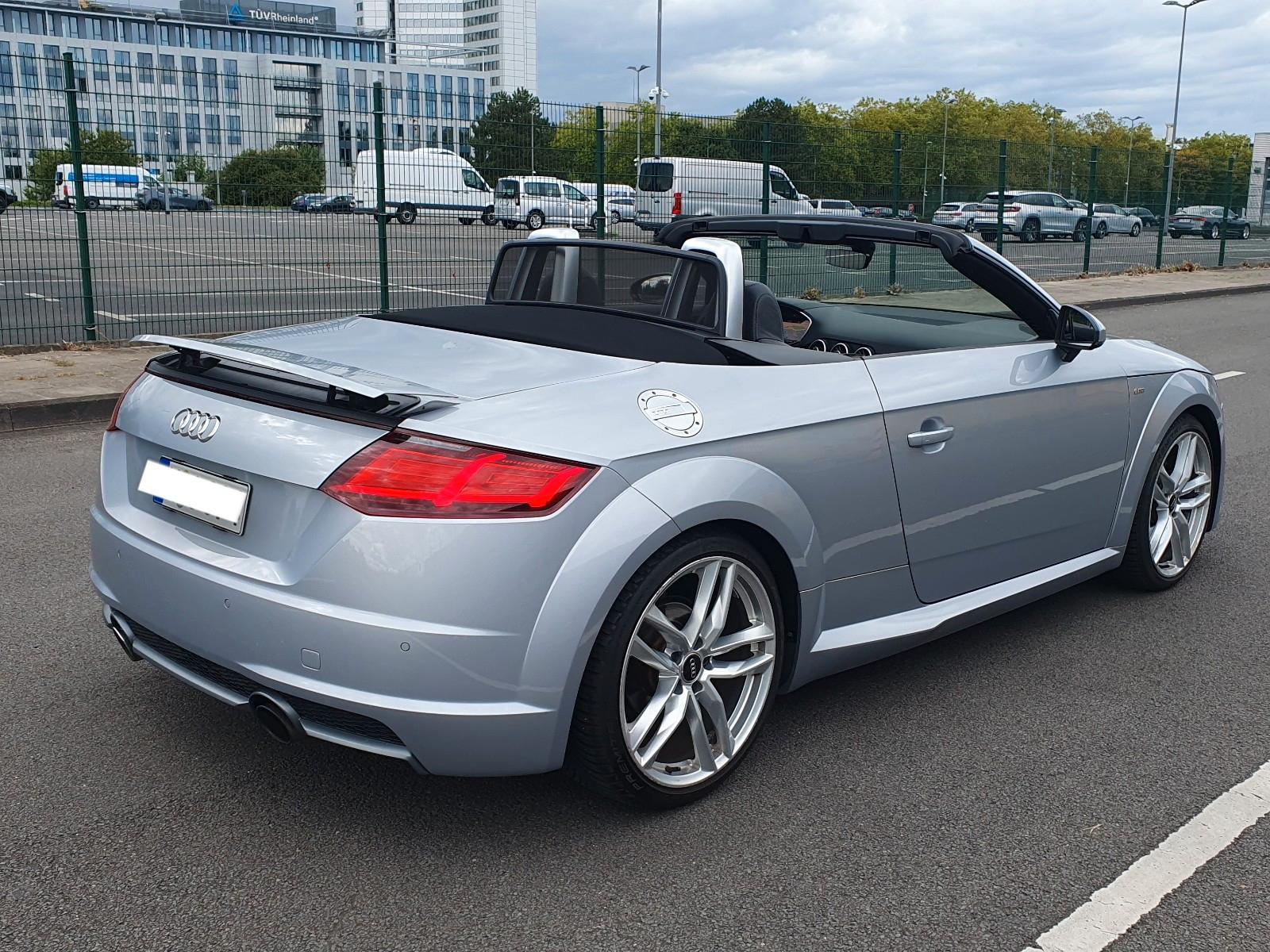 Audi TT Roadster 1.8 TFSI Top Zustand/Gepflegt