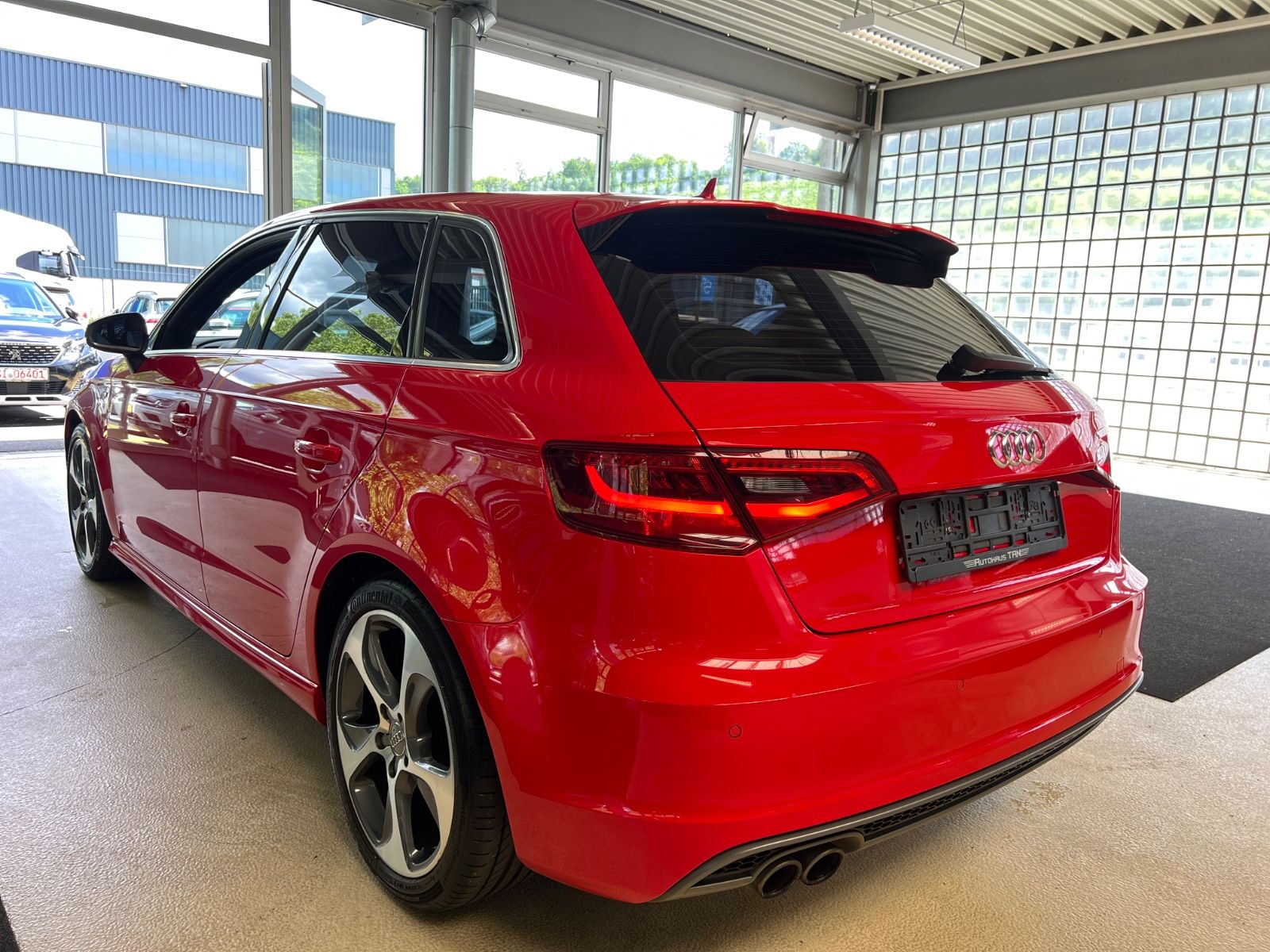 Fahrzeugabbildung Audi A3 Sportback ultra S line Sport *LED/MATRIX*