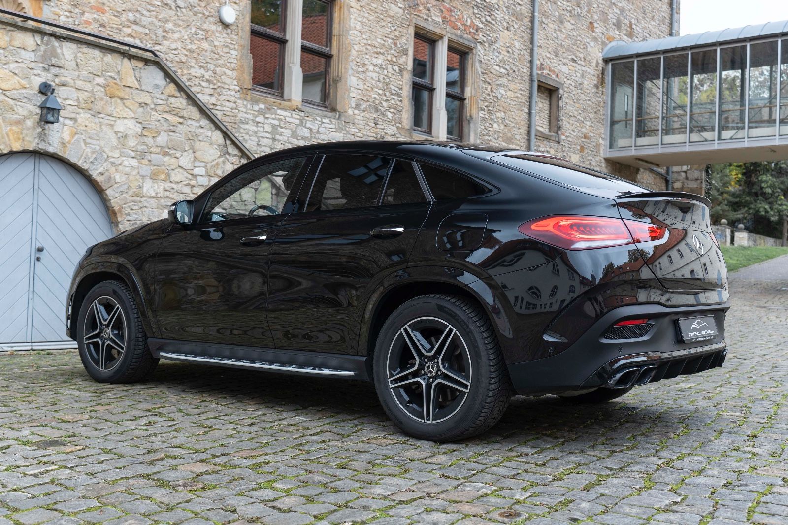 Fahrzeugabbildung Mercedes-Benz GLE 350 Coupe 4Matic HUD LED 360° BURMESTER