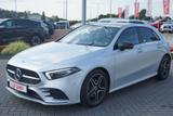 Mercedes-Benz A200 DCT AMG Line Multibeam MBUX Pano Leder 360° - Mercedes-Benz A 200: Schiebedach
