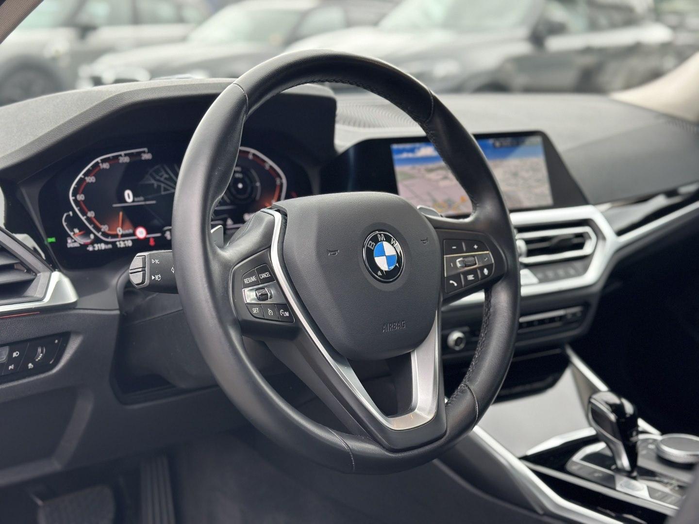 BMW 320d Touring Sport Line HiFi DAB LED WLAN RFK