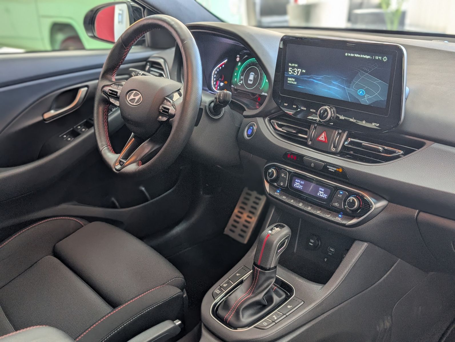 Fahrzeugabbildung Hyundai i30 N Line Mild-Hybrid LED TEMP CARPLAY KAM PANO