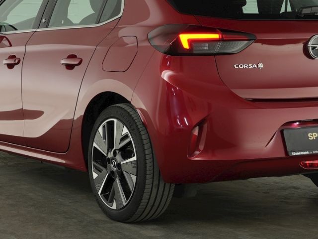 Corsa-e F ELEGANCE 50kWH AT+LED LICHT+RÜCKFAHRKA