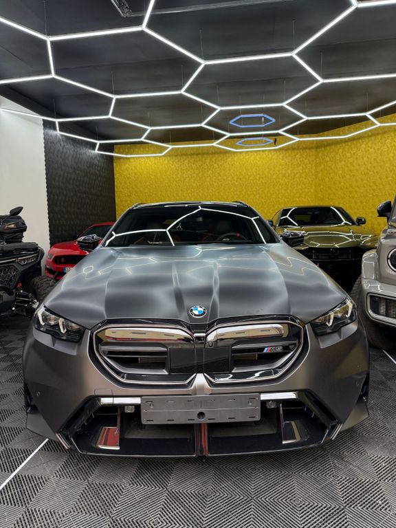 BMW M5 Touring/FULL! 122.000 netto