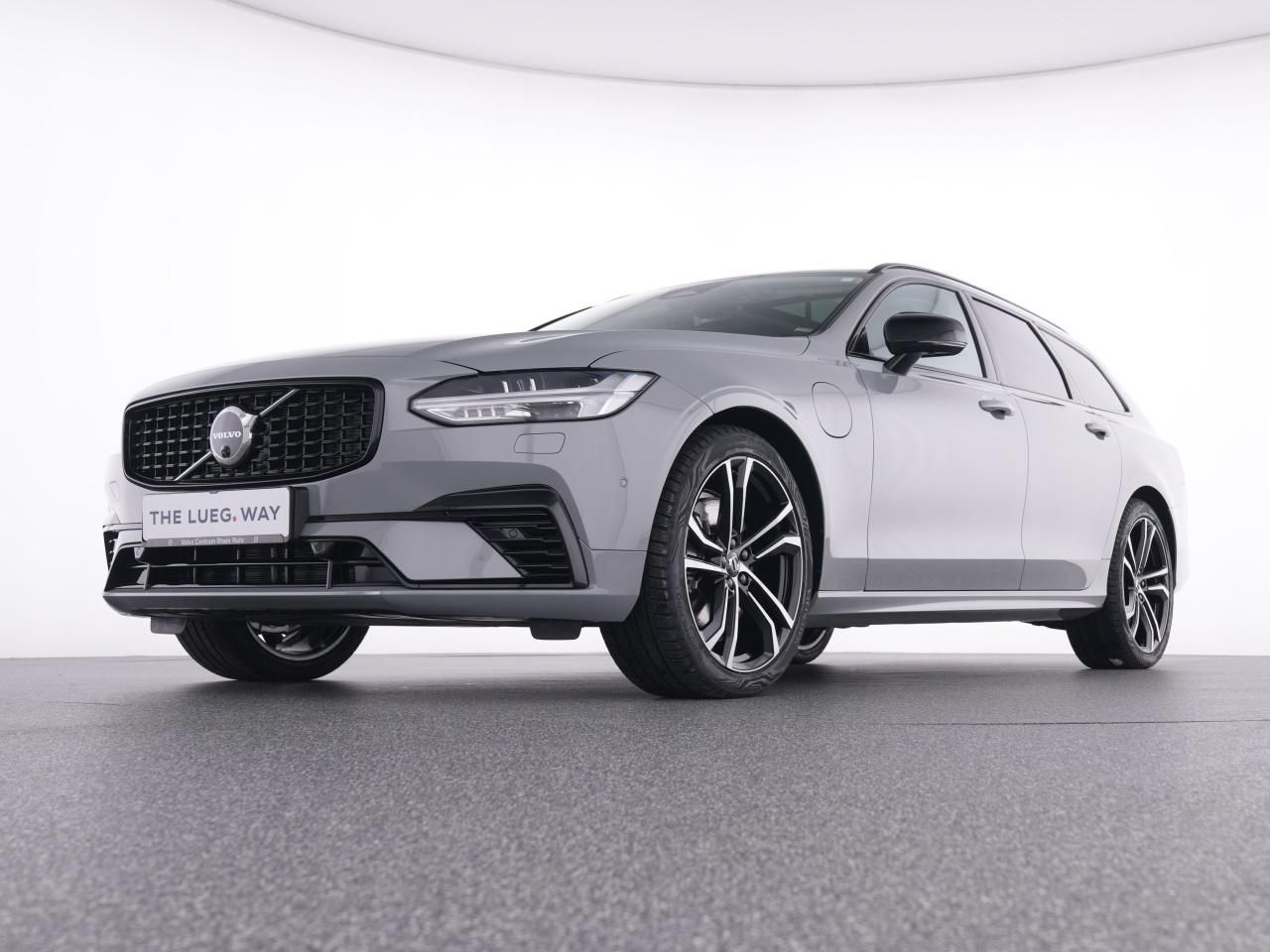 Volvo V90 T8 Recharge UltraDark+Pano+B&W+HUD+ foto 7