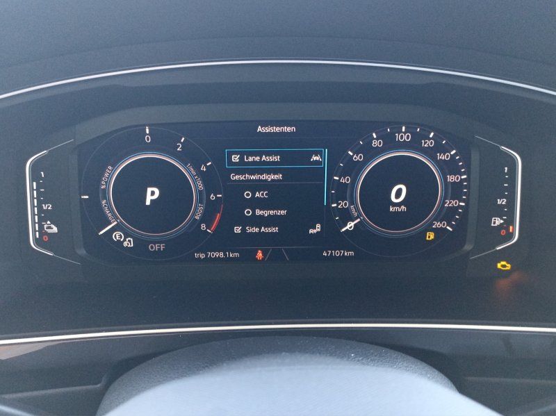 Fahrzeugabbildung Volkswagen Tiguan 1.4 TSI eHybrid R-Line  AHK+MATRIX-LED+NA