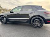 Porsche Macan S Diesel  Carbon Luftf. 22 AHK Bose 18Wege - Porsche Gebrauchtwagen in Grevenbroich