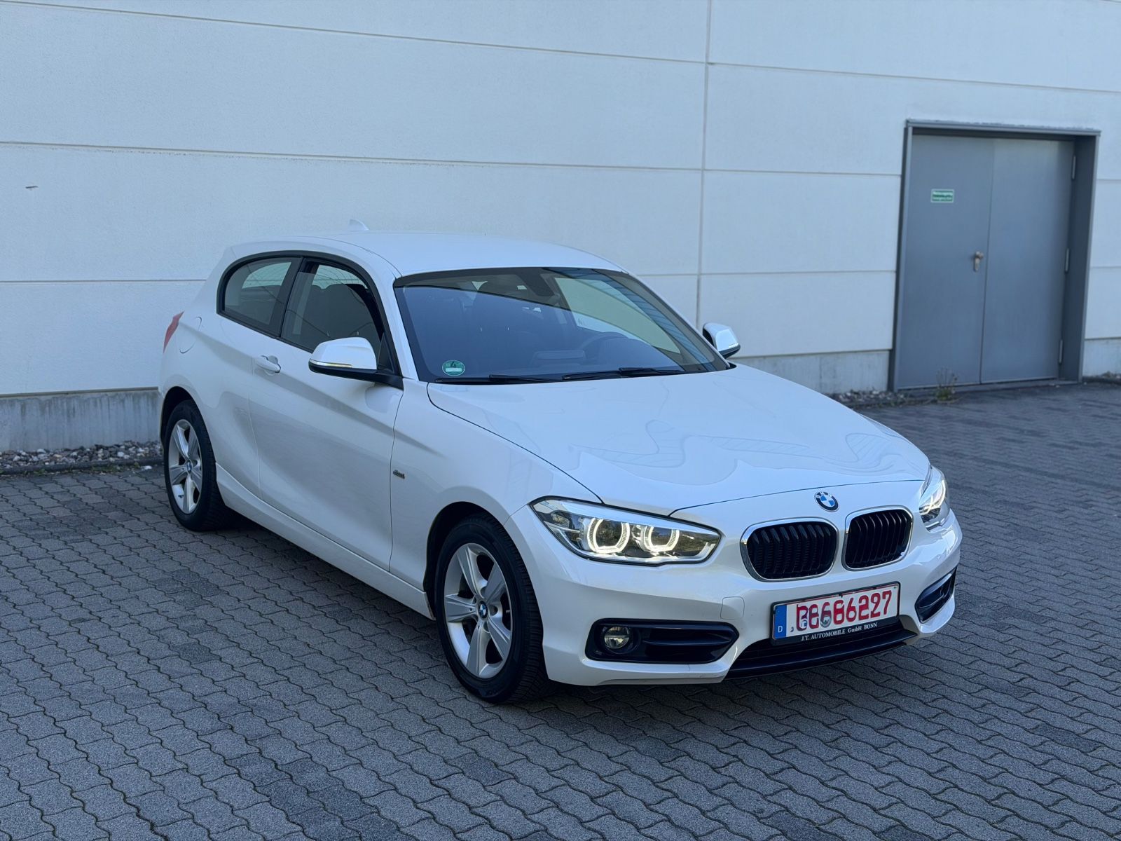 BMW 118 1 Limousine  Sport Line,Auto,LED