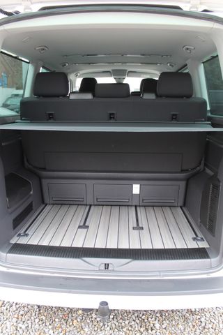 Volkswagen T6.1 Multivan Edition 150PS DSG LED Navi ACC AHK