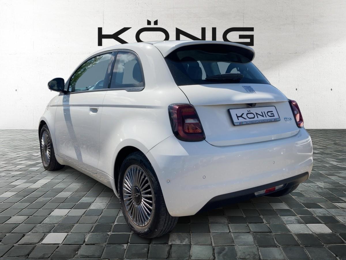 Fiat 500e 42 kWh Automatik, PDC, CarPlay