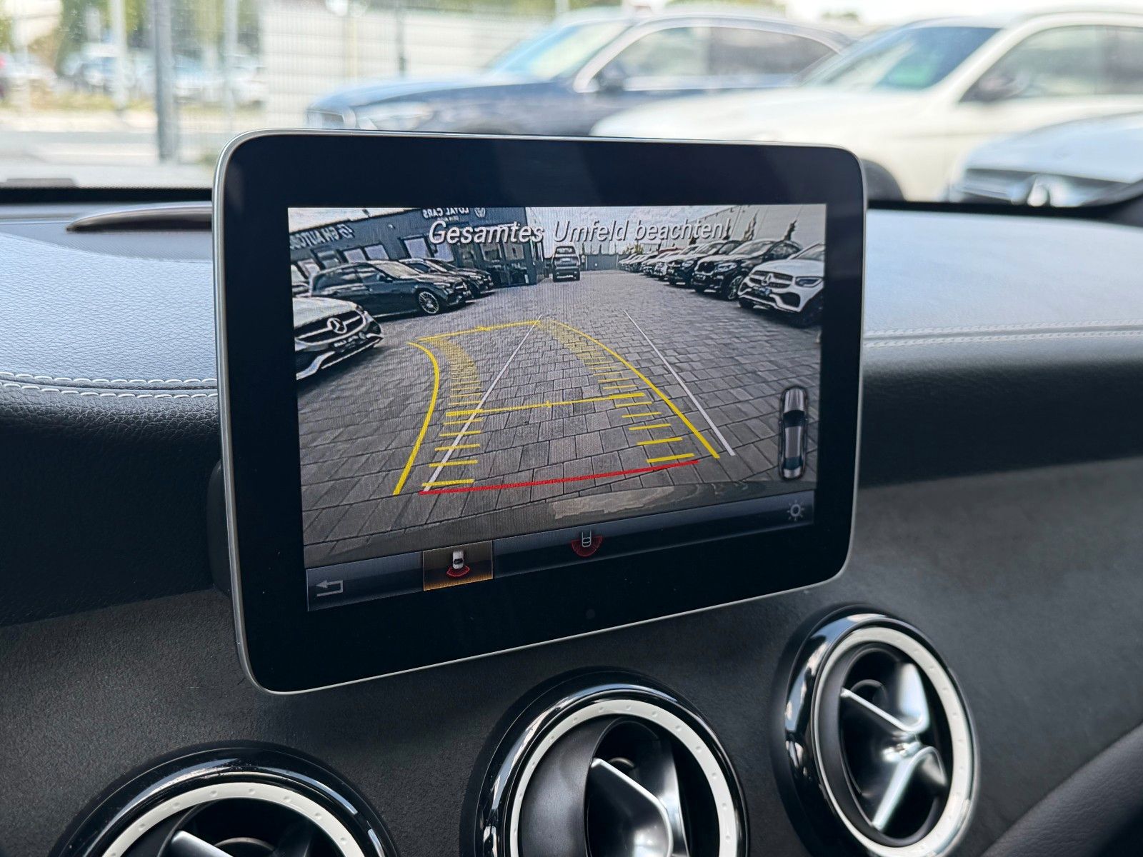 Mercedes-Benz CLA 200 AMG Edition PANO KAMERA LED Ambiente foto 13