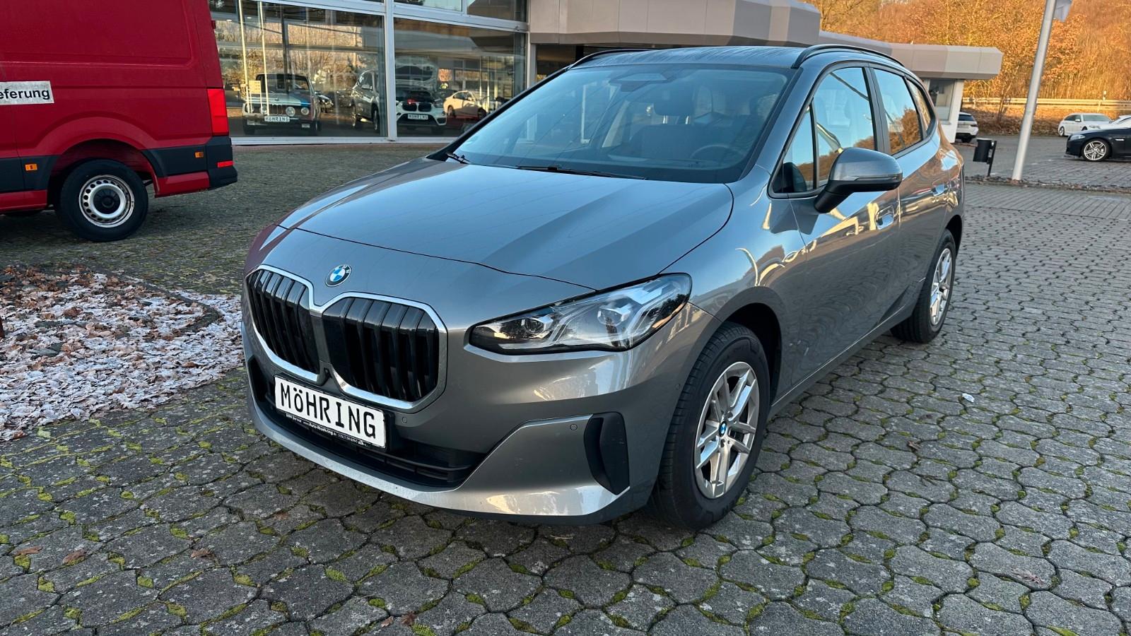 BMW 218 2 Active Tourer 218 d A HUD Kamera