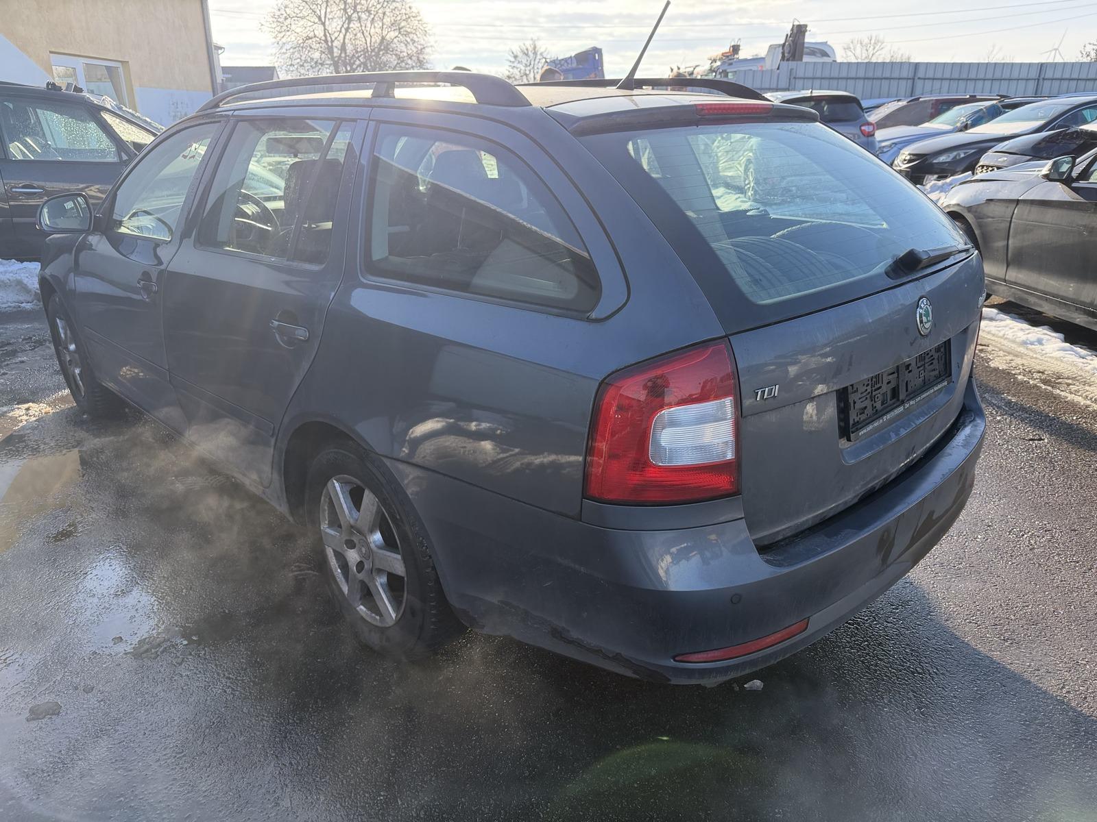Skoda Octavia 2012 — photo 10