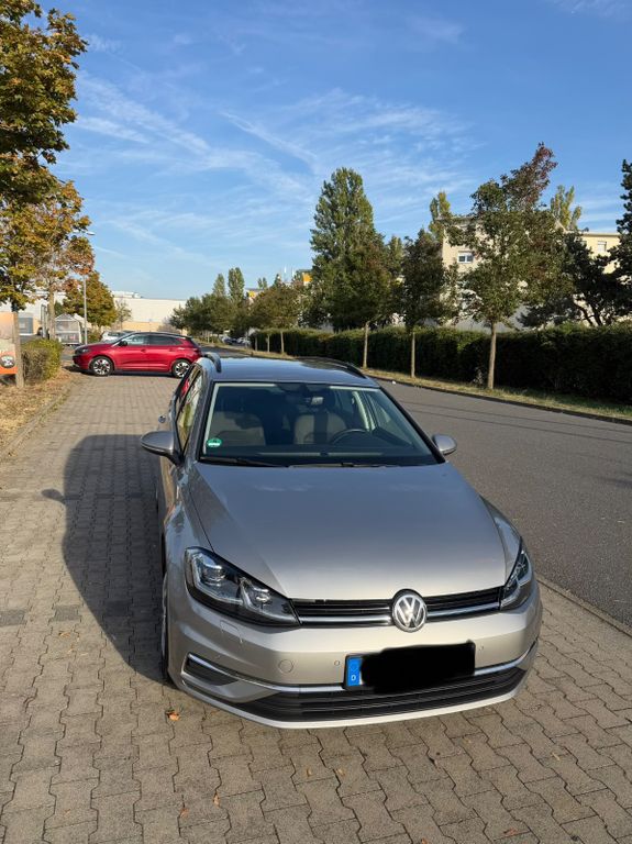 Image of Volkswagen Golf