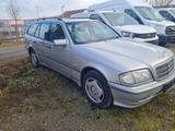 Mercedes-Benz Mercedes Benz C 180 T Elegance (W202/S202) - Mercedes-Benz: Kombi, W202