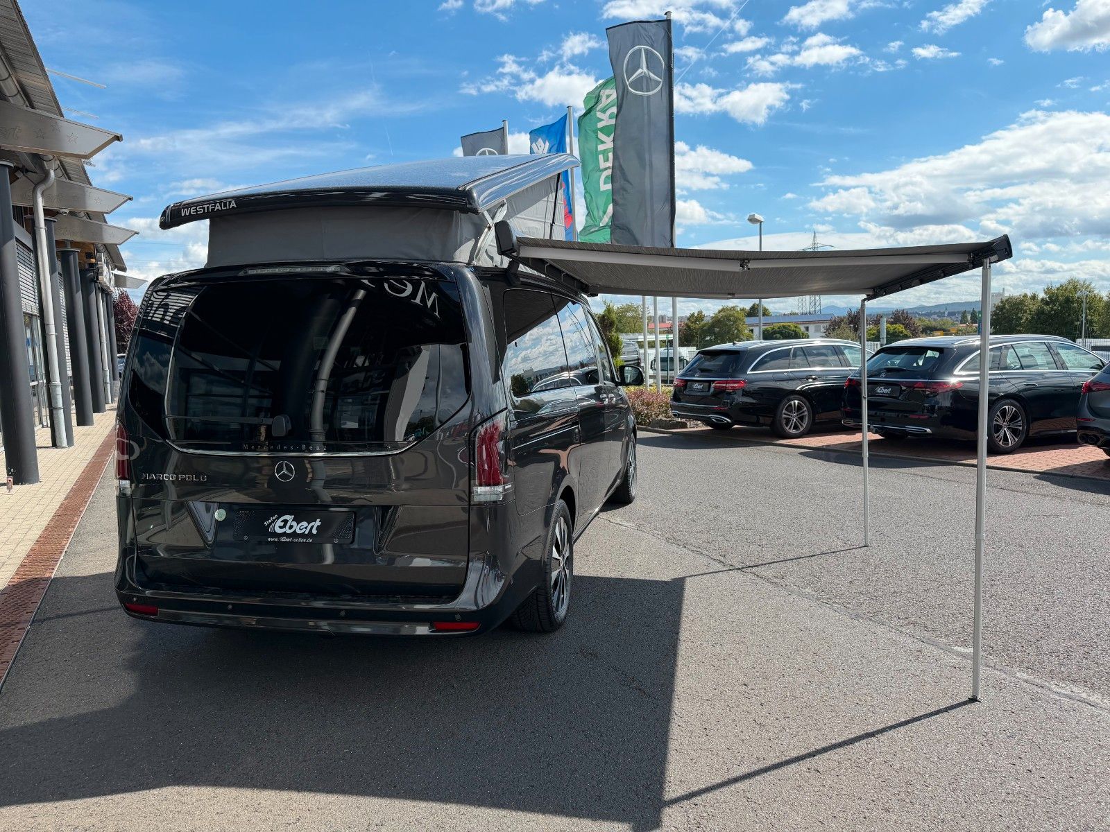 Fahrzeugabbildung Mercedes-Benz V 220 d Marco Polo AIRMATIC DISTRONIC AHK2,5to