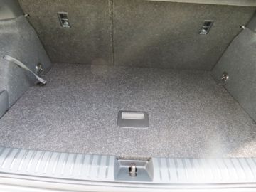 Fotografie 14 des Skoda Kamiq 1.0l TSI 81kW TOUR Navi Sitzheizung Garant