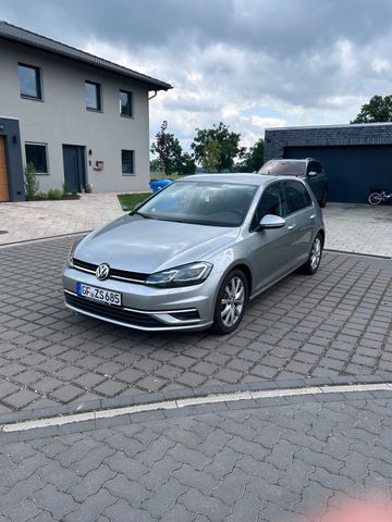 Volkswagen GOLF VII 1.0 TSI Facelift