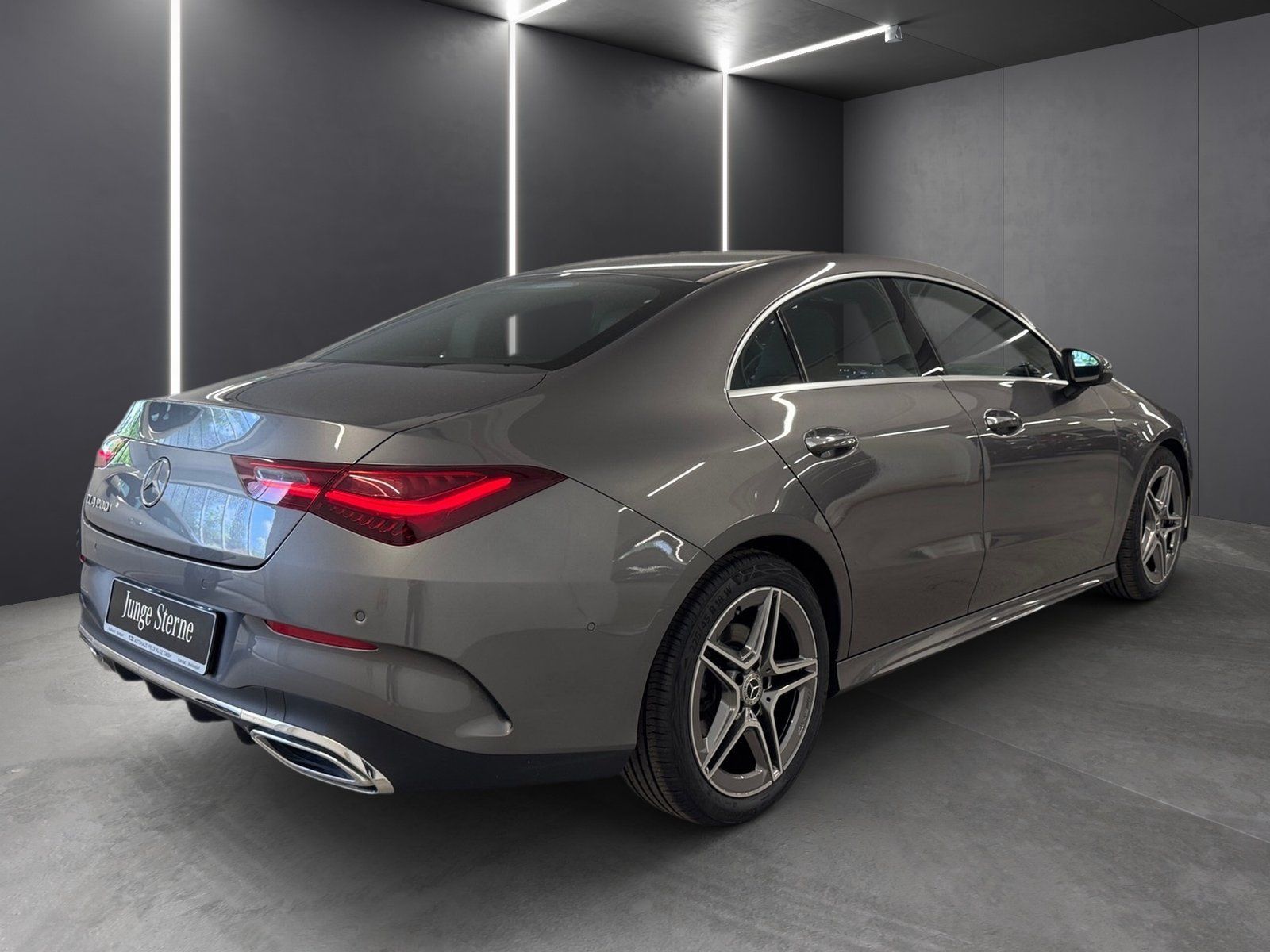 Fahrzeugabbildung Mercedes-Benz CLA 200 AMG Line *LED*Kamera*CarPlay*MBUX*Spur*