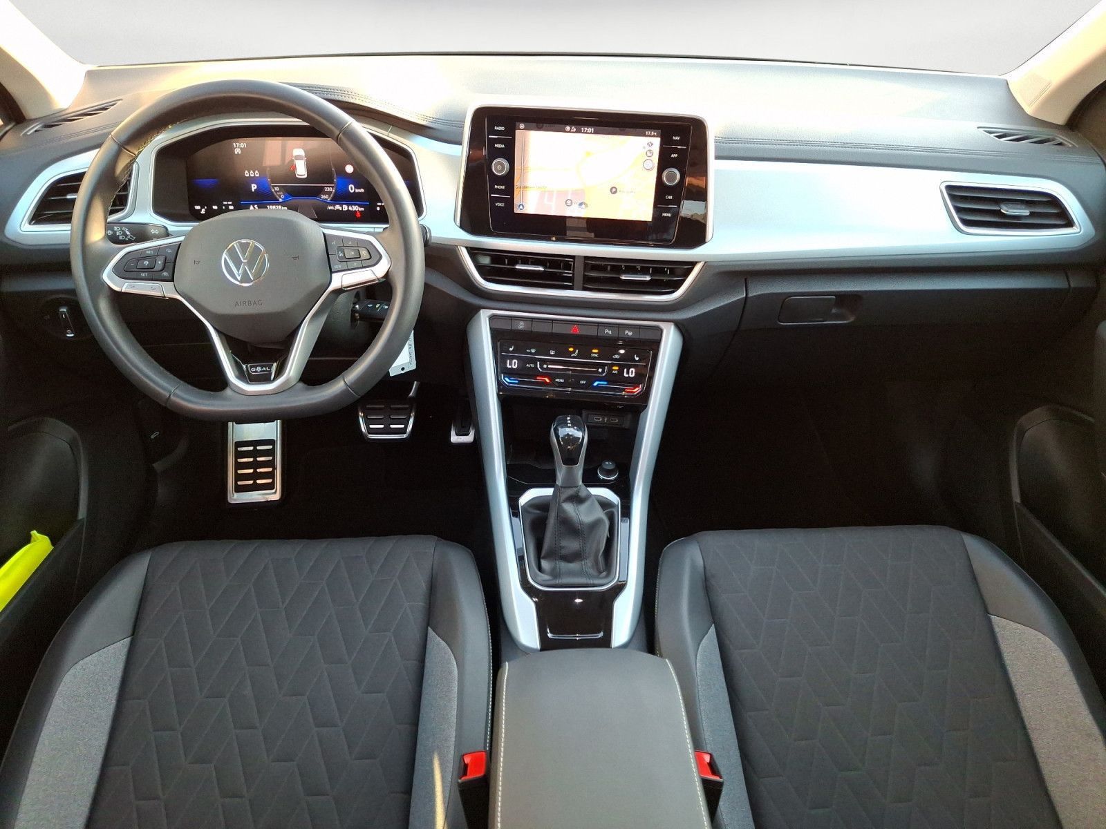 Volkswagen T-Roc - Bild 11