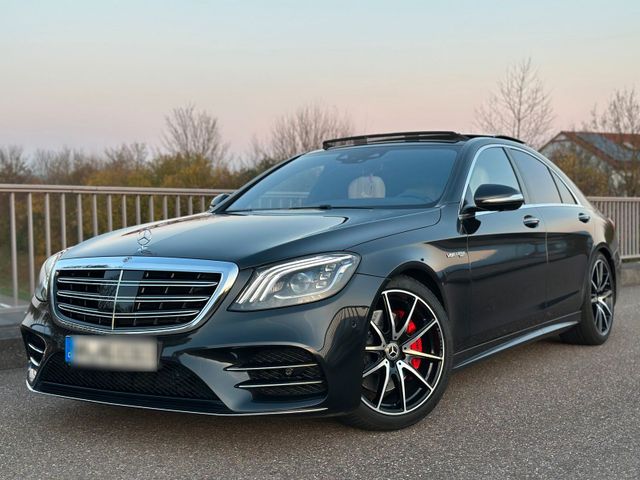 Mercedes-Benz S-560 4-Matic AMG- Line