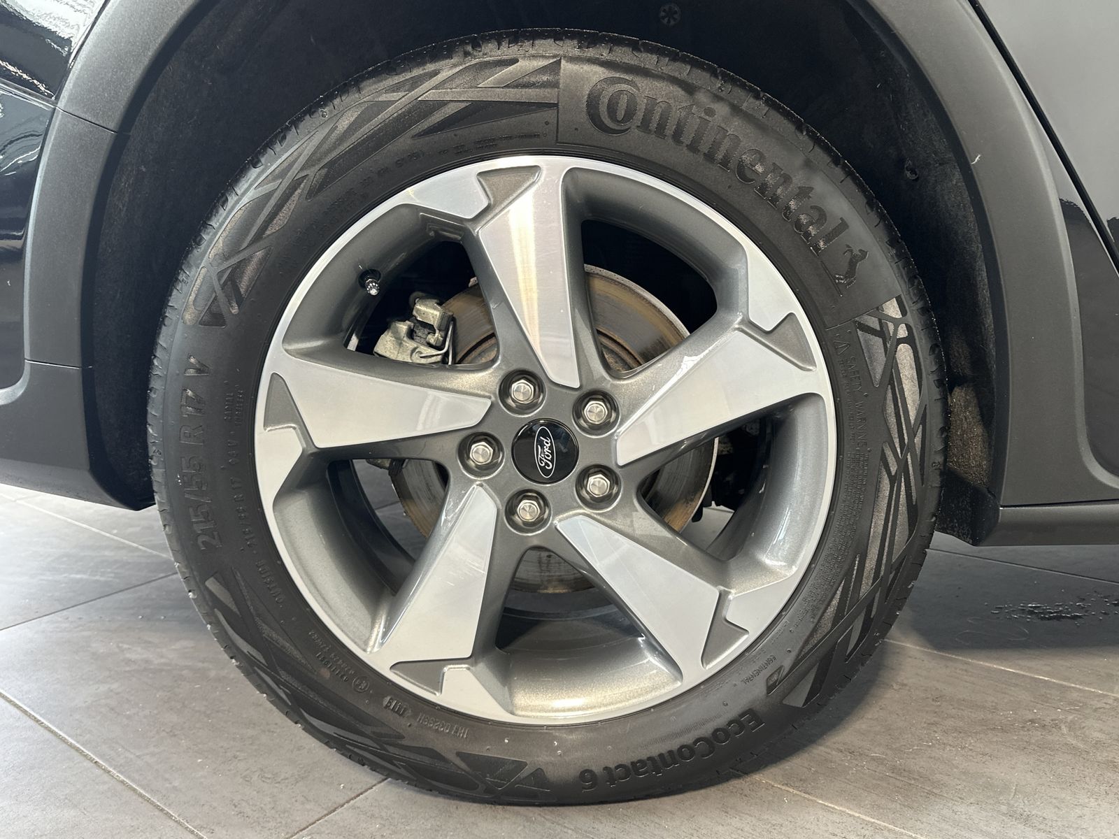Fahrzeugabbildung Ford Focus Turnier 2.0 EB Aut. Active NAV+LED+KAM+ACC