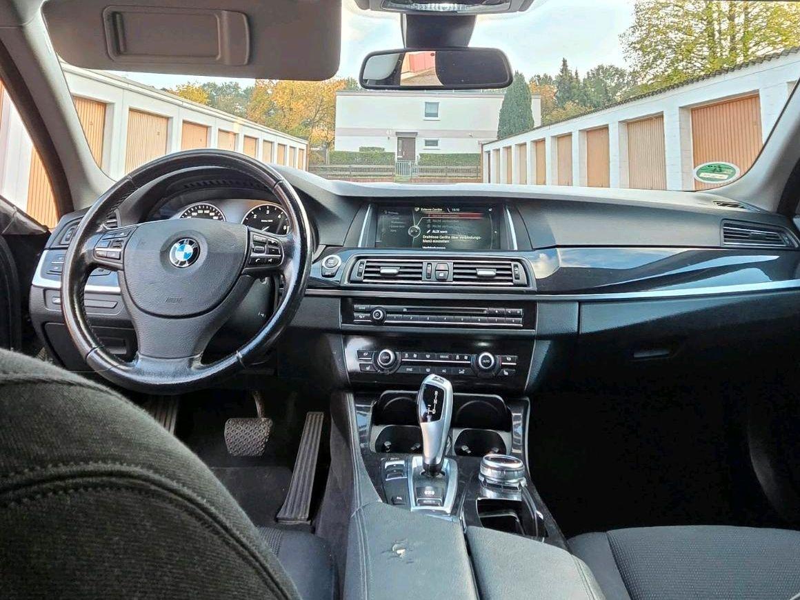 BMW 520 2013 — photo 15