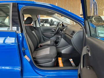 Volkswagen Polo V Trendline *2. Hand*Scheckheft*CD-Player*