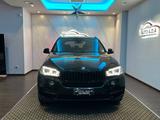 BMW Bmw X5 xDrive30d 258CV Business - Behindertengerechte BMW X5
