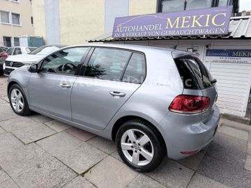 Volkswagen Golf - 5