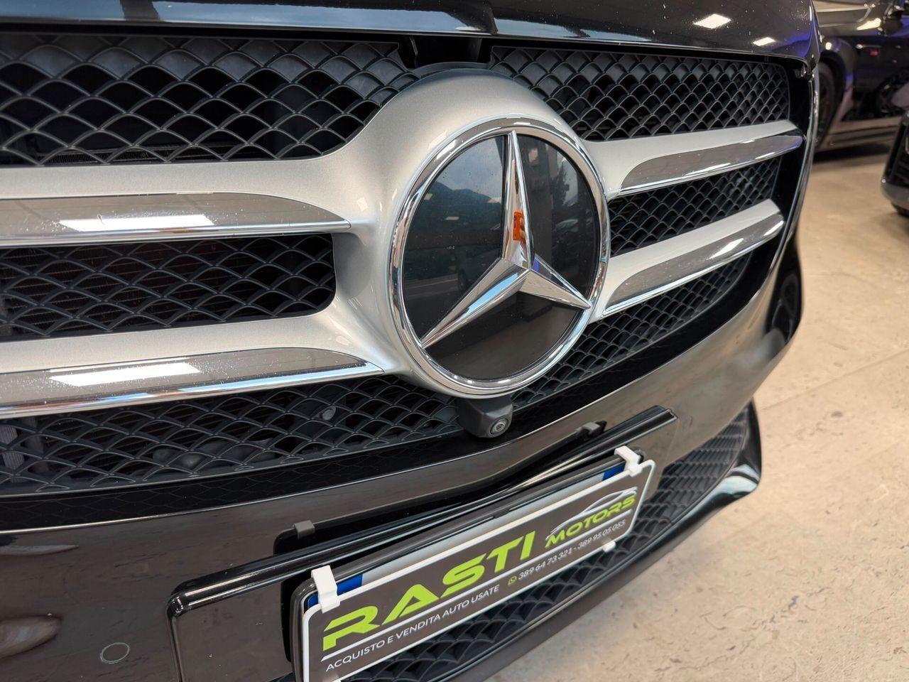 Mercedes-Benz Mercedes-benz V 220 d Automatic Exclusive Long imagem 3