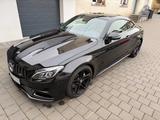 Mercedes-Benz C 63 AMG Mercedes-AMG C 63 Autom. Mercedes-AMG - Mercedes-Benz C 63 AMG: Coupe