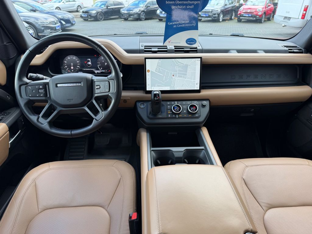 LAND-ROVER Defender 2024