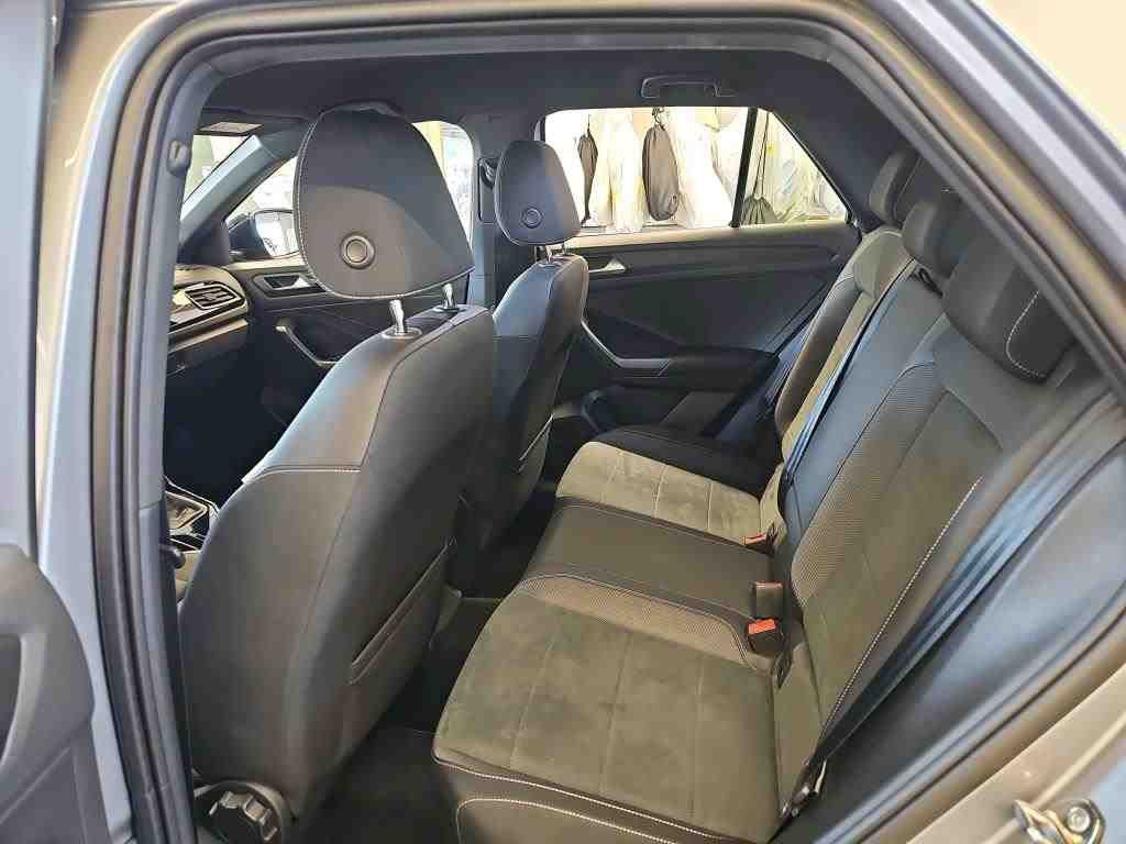 Volkswagen T-Roc - Bild 8