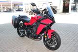 Yamaha Tracer 9 mit Yamaha-Koffern - YAMAHA TRACER 9