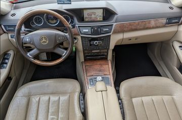 Mercedes E 350 - 7