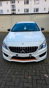 Mercedes-Benz CLA 200 Orange AMG - Mercedes-Benz CLA 200 in Bremen