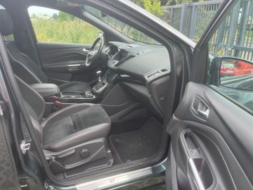 Ford Kuga - 8