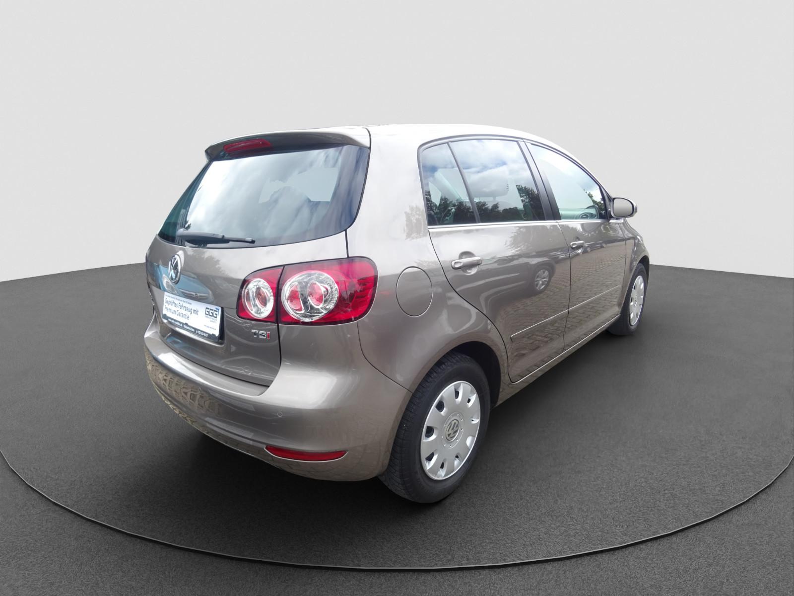 Volkswagen Golf Plus 2011 — photo 8